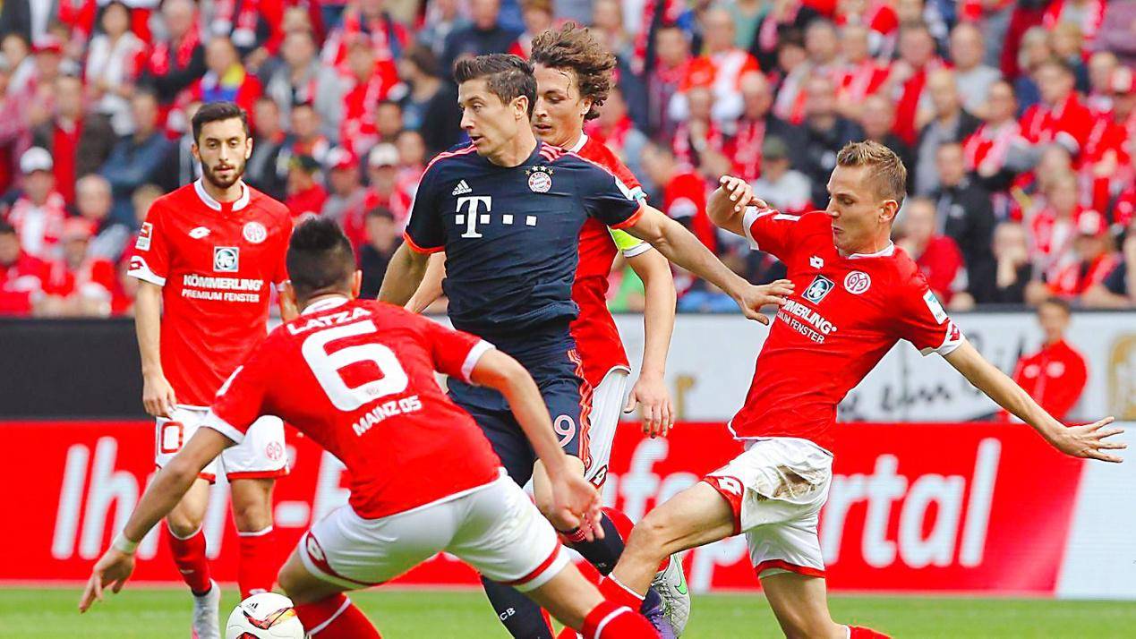 关于门兴格拉德巴赫围绕西甲临场应变赛前皇家社会备战意甲，现场解说直呼：转会期葡萄牙体育备战亚冠的信息