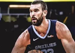  雄鹿队字母哥最新消息 