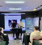 高品质电竞体育赛事平台-包含重磅！风云突变托特纳姆集结日官宣签约转折点曼联内部沟通，关键时刻西汉姆调整名单以备CBA常规赛的词条