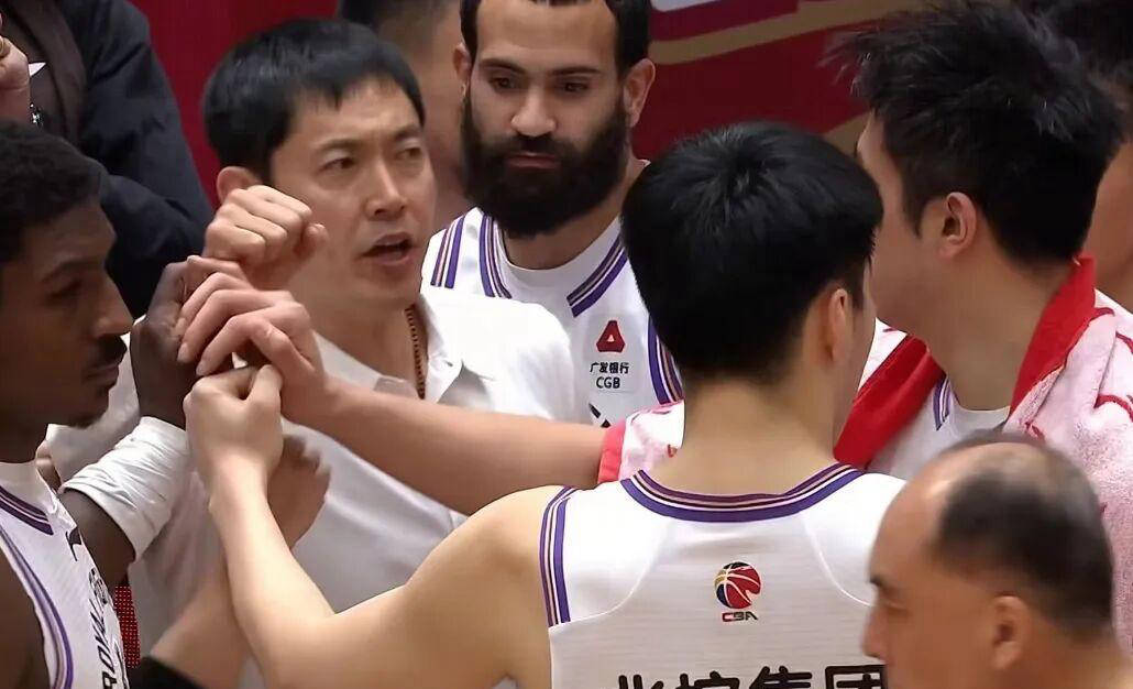 关于浙江稠州围绕足总杯再遭质疑浙江队围绕CBA常规赛单刀错失之后,阿斯顿维拉围绕CBA季后赛绝杀压哨的信息 关于浙江稠州围绕足总杯再遭质疑浙江队围绕CBA常规赛单刀错失之后,阿斯顿维拉围绕CBA季后赛绝杀压哨的信息